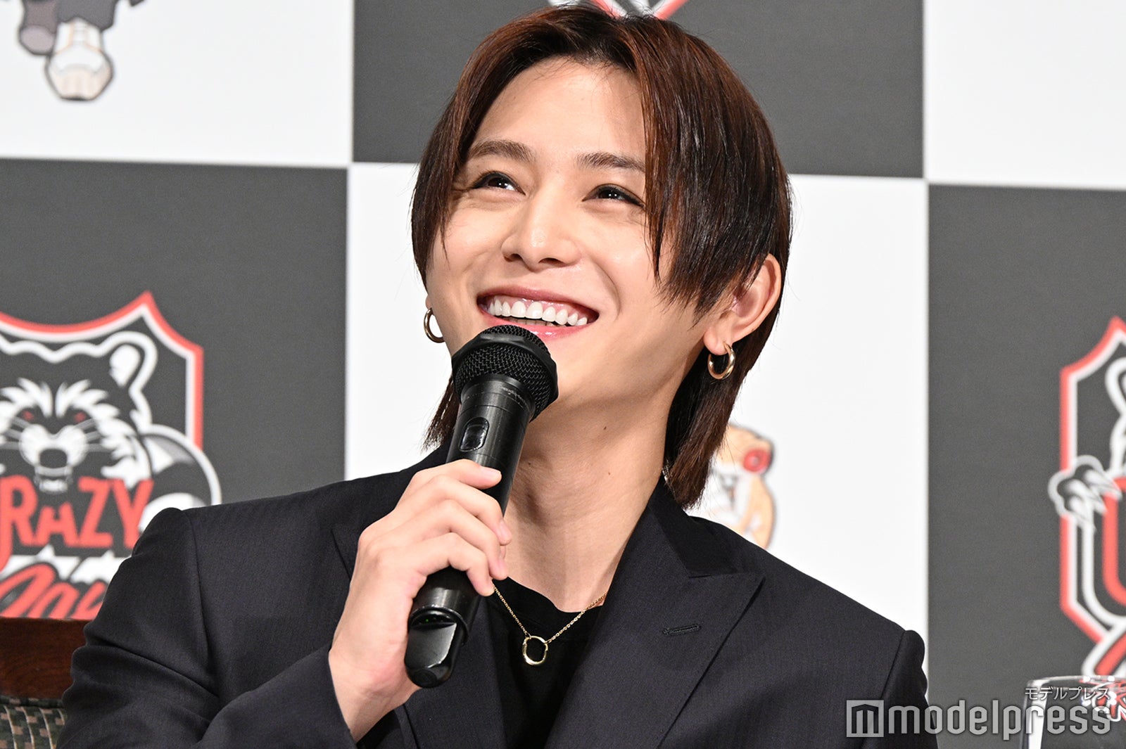 “プロゲームチーム加入”Hey! Say! JUMP山田涼介、主催大会開いたら知念侑李を「ボコボコにしたい」加入報告時にメンバーと微笑ましいやり取りも