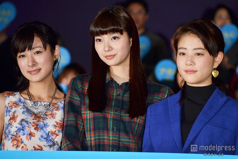 （左から）藤本泉、新川優愛、高畑充希