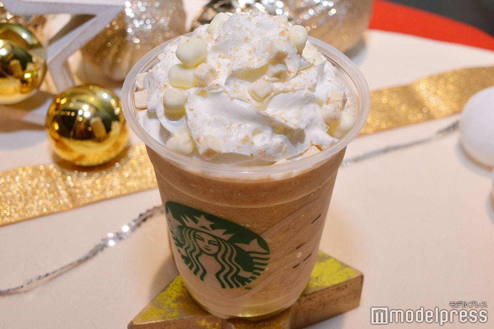 トーステッド ホワイト チョコレート フラペチーノ（C）モデルプレス