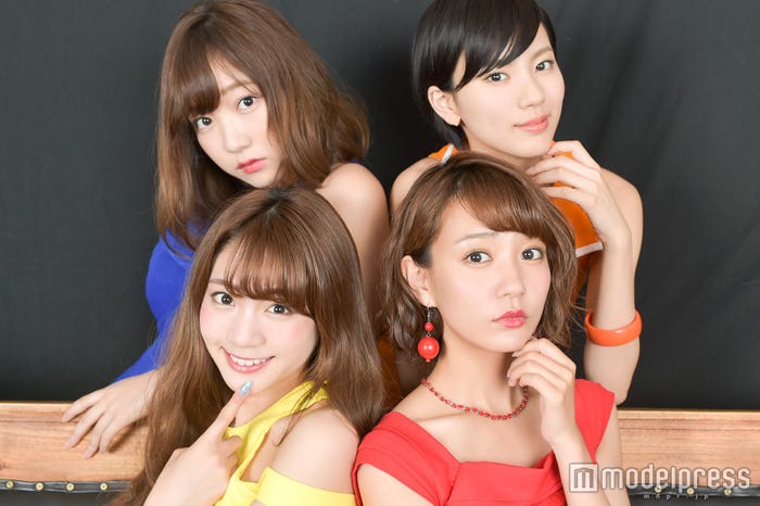 「夢みるアドレセンス」(左上から時計回りで)京佳、小林れい、荻野可鈴、志田友美 (C)モデルプレス