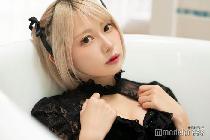 篠崎こころ(C)モデルプレス