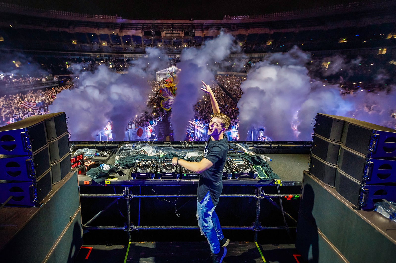 （C）Tyler-Hill-for-Insomniac-6