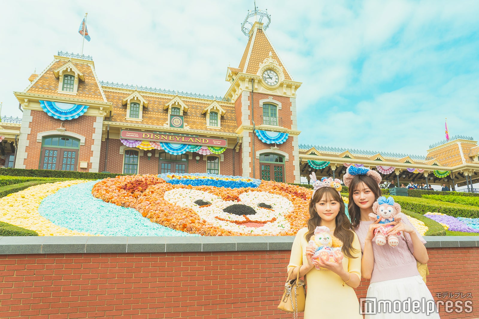 フローラル・ダッフィー（C）モデルプレス