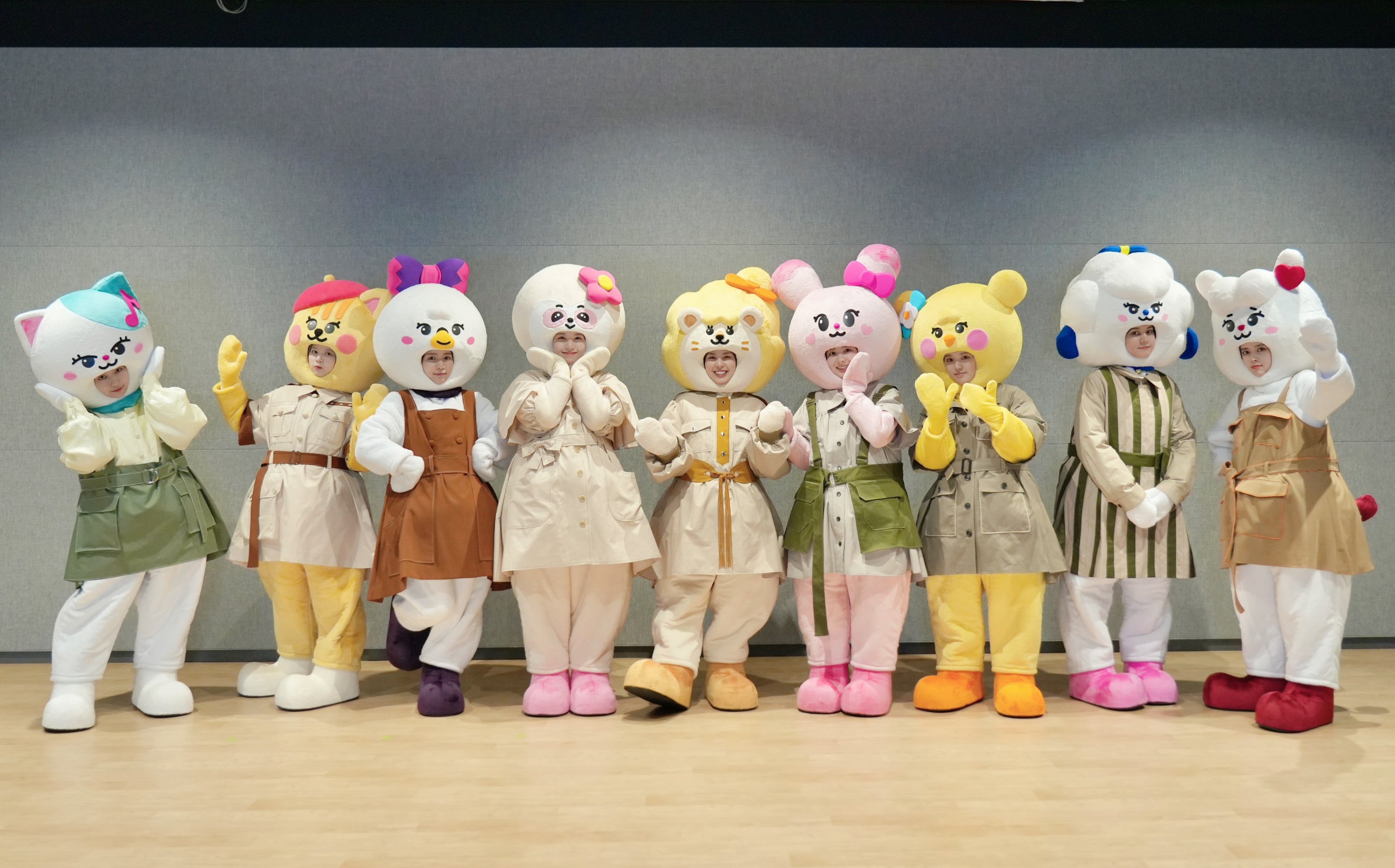 NiziU、“NIZOO”の着ぐるみ姿でダンス「癒された」「可愛すぎる」の声