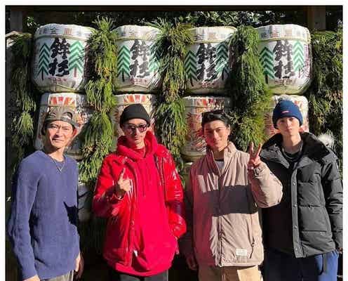 窪塚愛流、父・洋介&叔父・俊介、RUEEDとの初詣を報告「遺伝子を感じる」「全員かっこいい」の声