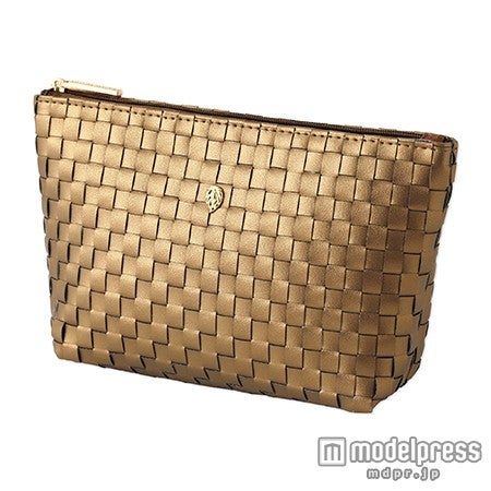 「GLOW」9月号特別付録：ヘレンカミンスキーの編みこみポーチ（画像提供：宝島社）