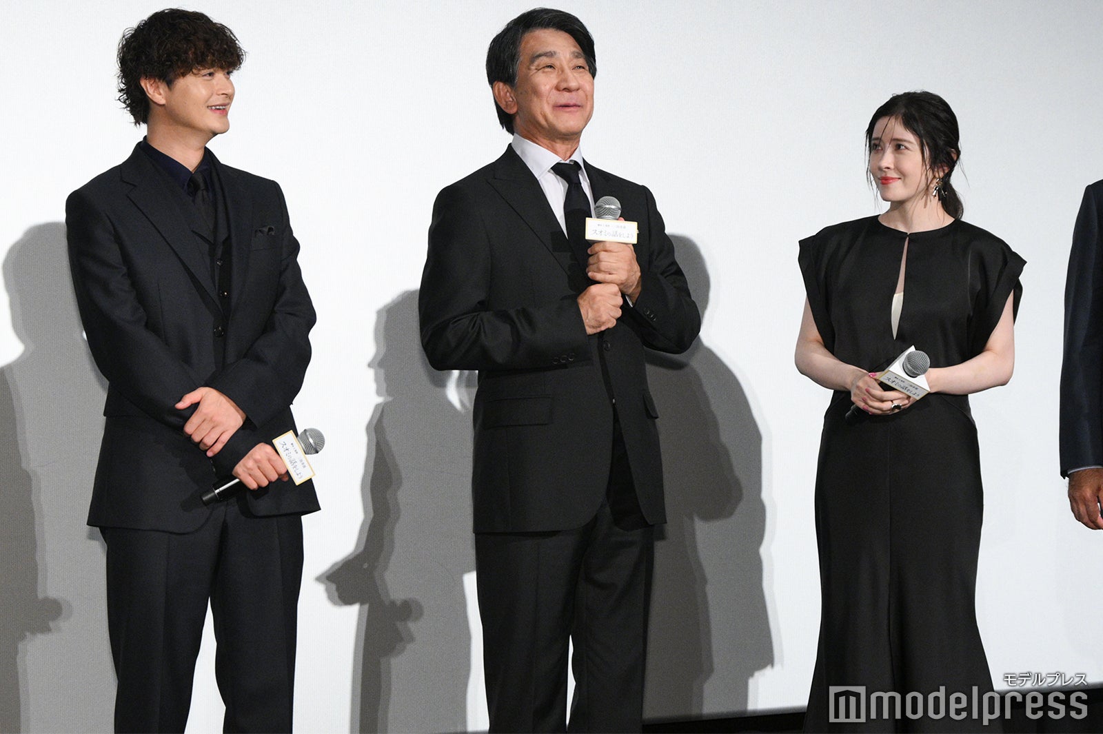 小林隆のトークを見守る瀬戸康史、宮澤エマ（C）モデルプレス