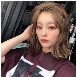 モデルプレス - きゃりー、大人なデコ出しショットで雰囲気ガラリ「色っぽい」「カッコイイ」と絶賛の声