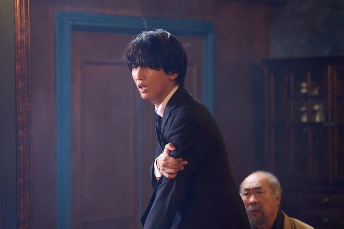 藤井流星、野添義弘「18歳、新妻、不倫します。」最終話より(C)わたなべ志穂/小学館/ABC