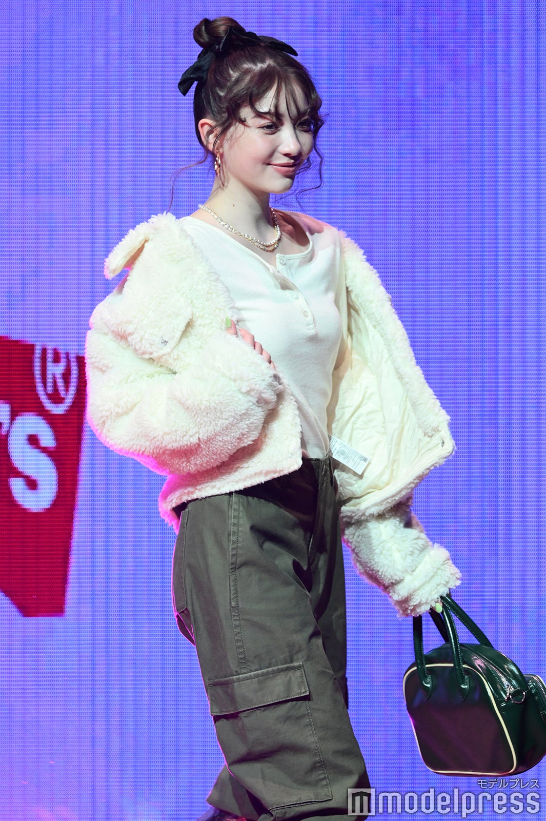 雑賀サクラ（C）モデルプレス