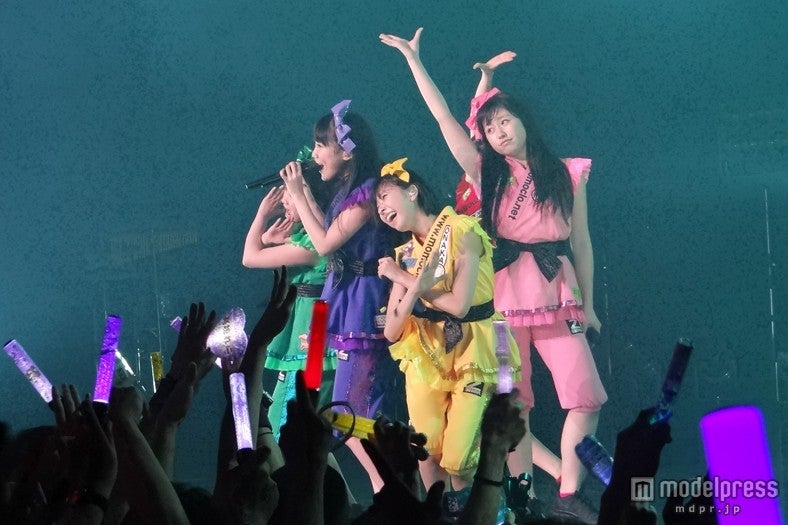 ももいろクローバーZ