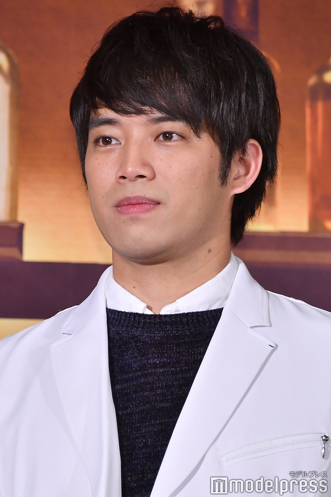 三浦貴大／「神酒クリニックで乾杯を」（C）モデルプレス