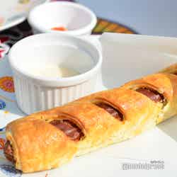 TAKAHIROのパイ包みソーセージ~チーズソースを添えて~¥800(C)モデルプレス