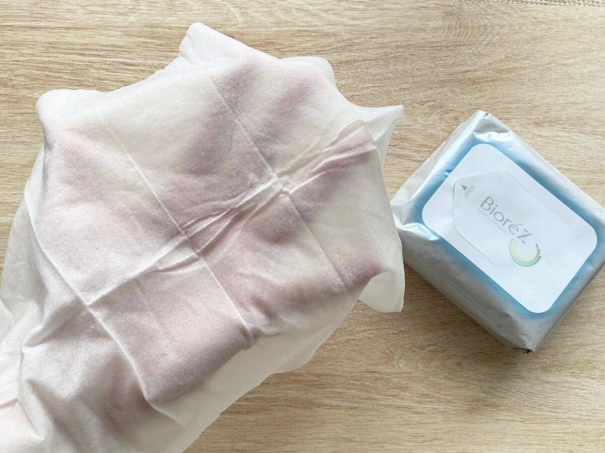 手のひらがすっぽり隠れる大判サイズ