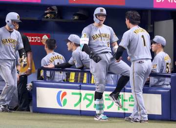阪神・藤川監督 九回の佐藤輝弾で「いい展開にはなりましたね」【一問一答】