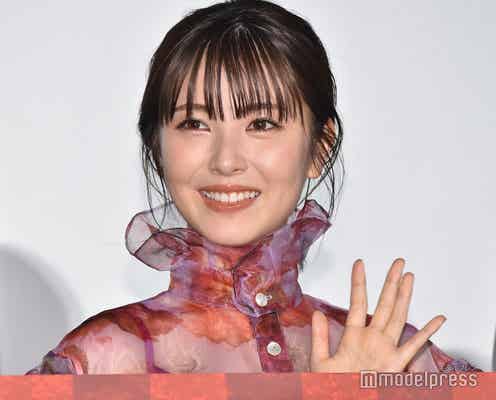 浜辺美波「今年からようやく色気が出る」占い結果に歓喜