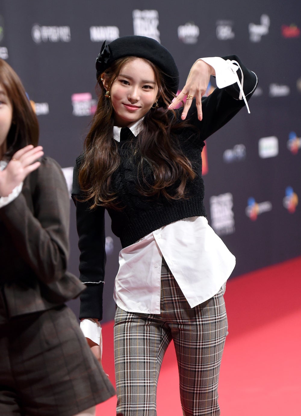 Weeekly（C）CJENMCo.,Ltd,AllRightsReserved.