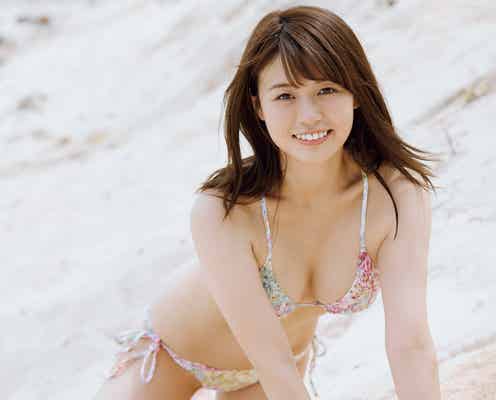 白肌×モッツァレラボディの井口綾子、ふっくらバストで魅せる