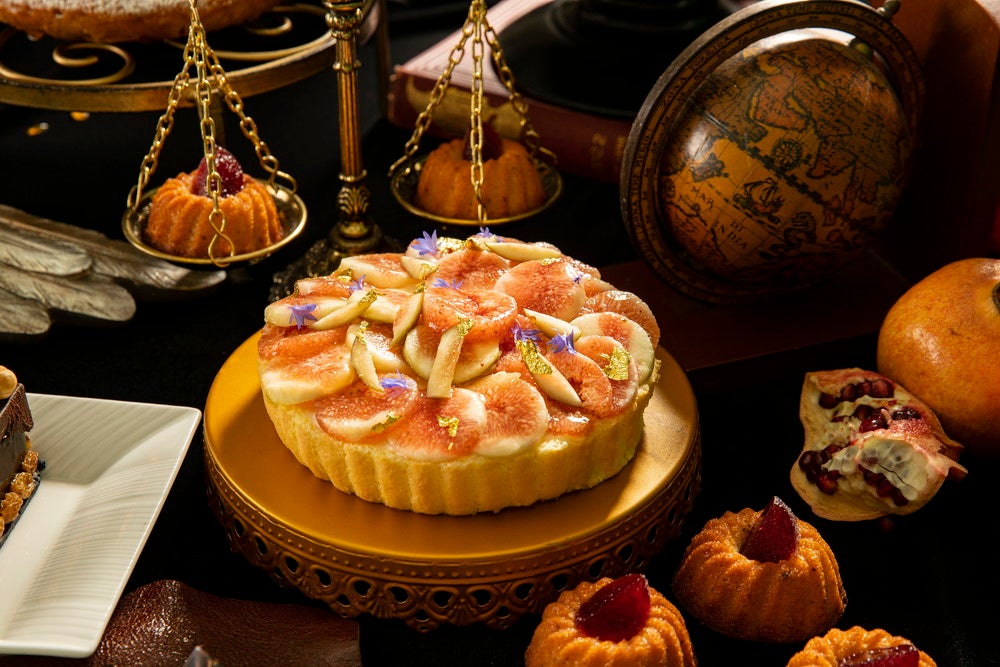 「魔法使いの学校」秋のスイーツビュッフェ／画像提供：ヒルトン東京