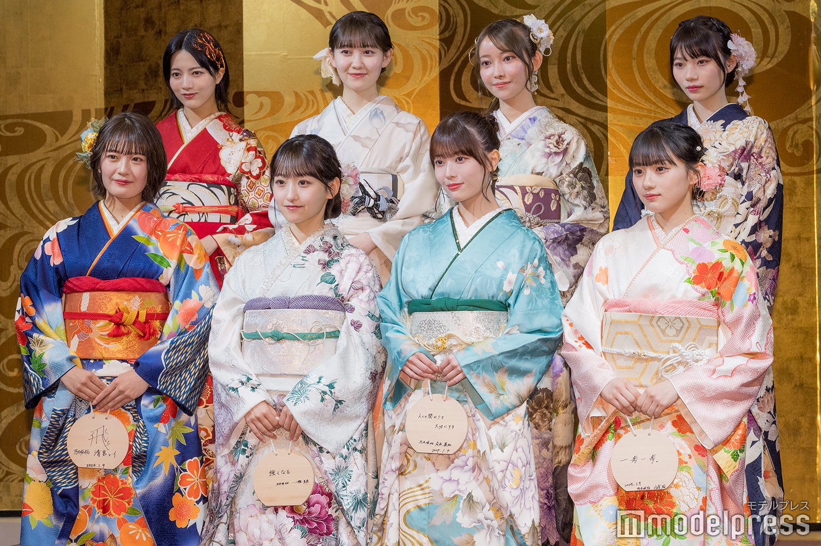 （後列左から）林瑠奈、松尾美佑、黒見明香、岡本姫奈／（前列左から）清宮レイ、一ノ瀬美空、岩本蓮加、川崎桜（C）モデルプレス