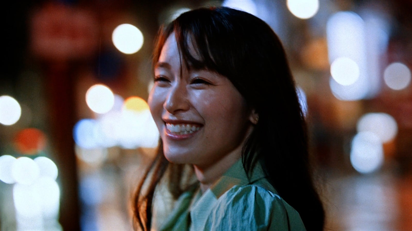 ビッグマック「明日も 笑おう あの頃も今も」篇（提供写真）