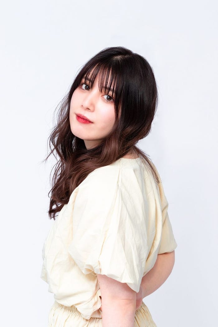 ドレスNo.4織作綾乃