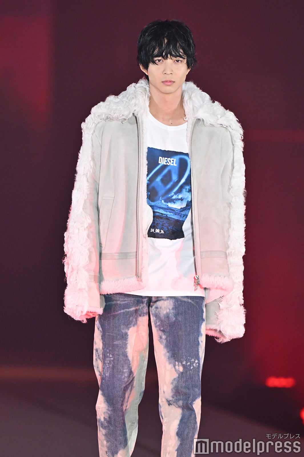 （C）モデルプレス