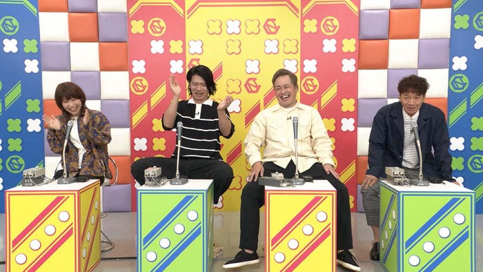 (左から)加納、野田クリスタル、有田哲平、上田晋也(C)テレビ朝日