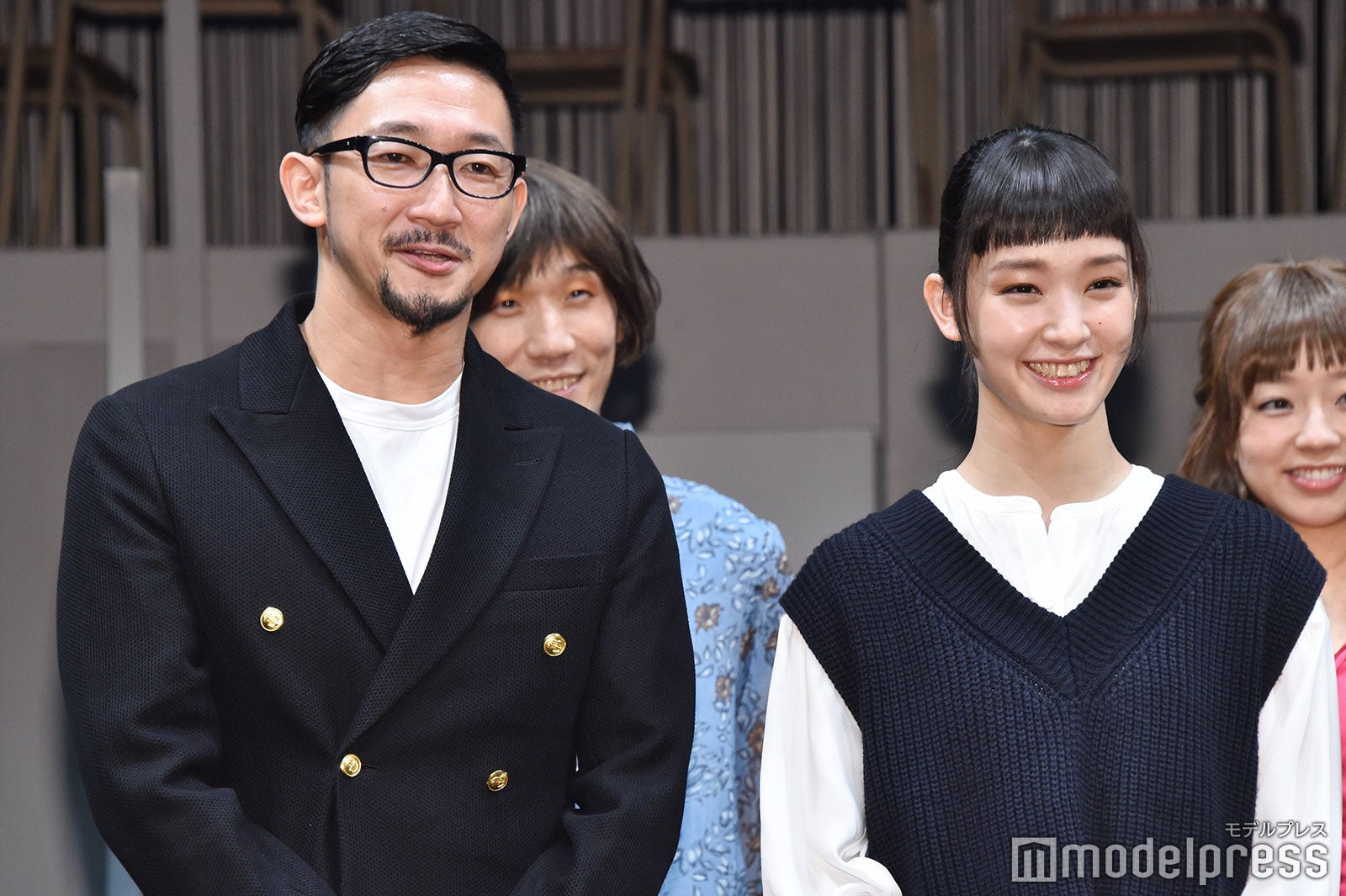 矢島弘一、剛力彩芽 （C）モデルプレス