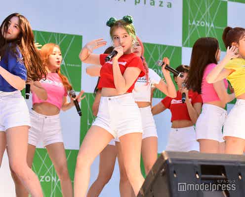 MOMOLAND(モモランド)、日本デビューライブで神対応連発 キュートなトークで沸かす