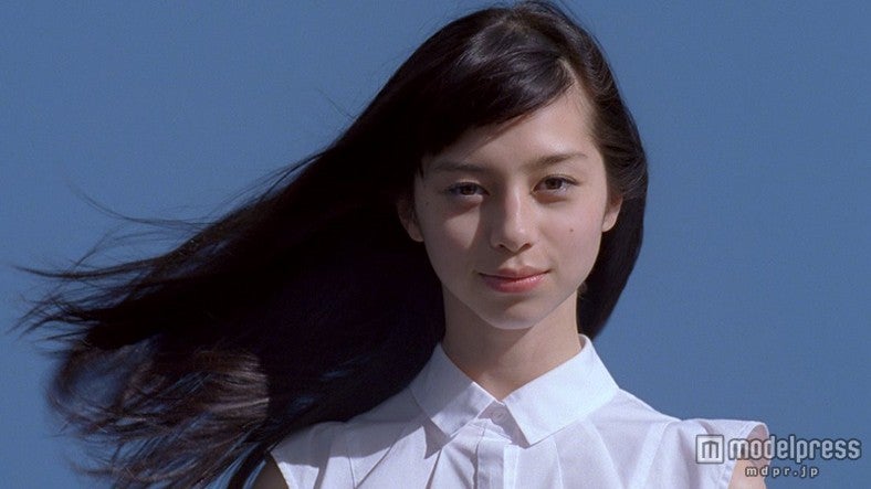 中条あやみ、透明感溢れる表情で魅了 “プロ根性”にスタッフ驚き