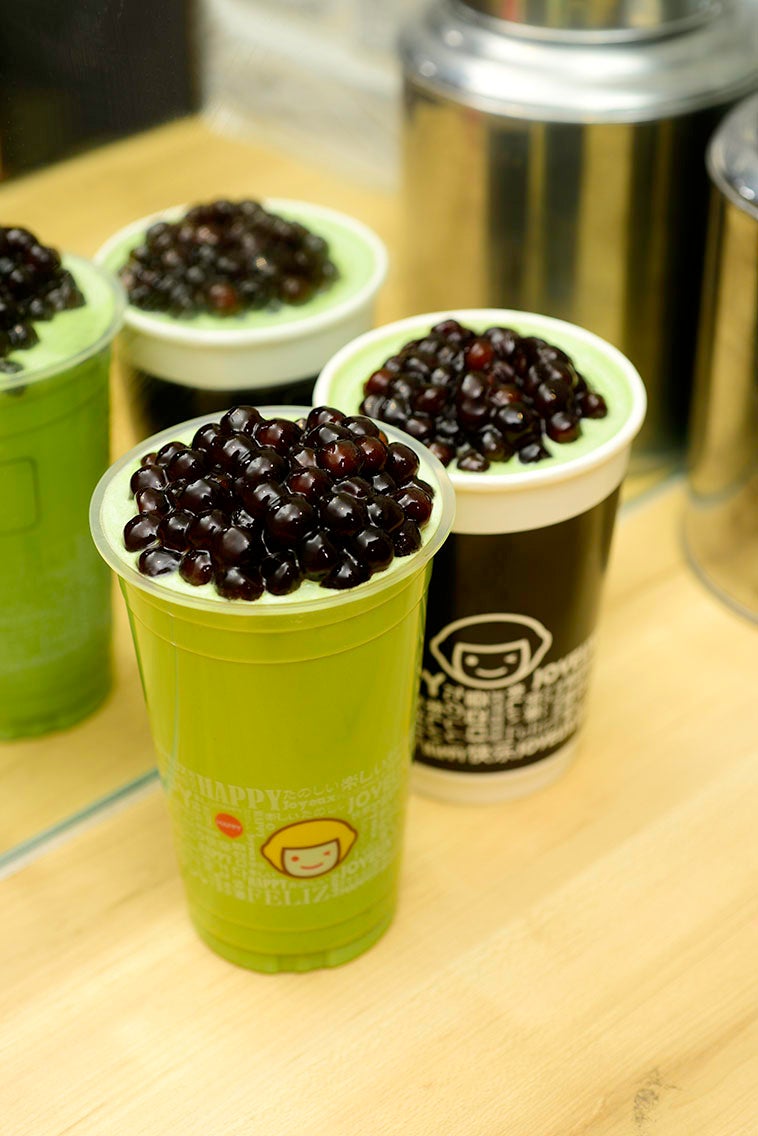 タピオカ抹茶ミルク（東京限定）S：450円／M：500円 （提供写真）