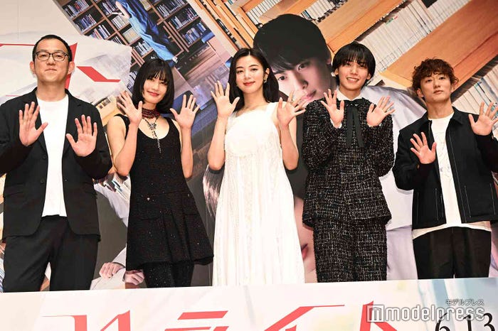 上田誠氏、橋本愛、池田エライザ、阿達慶、松居大悟監督(C)モデルプレス