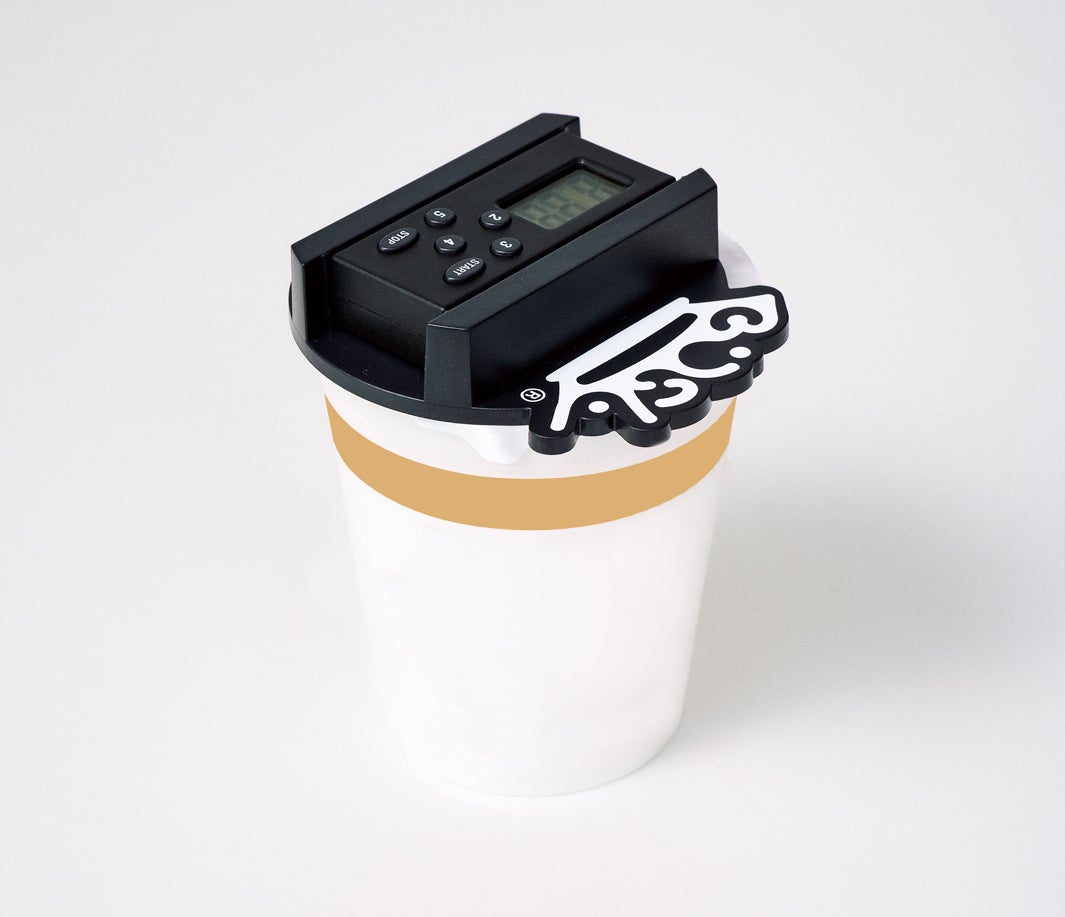 BiSHコラボカップラーメンタイマー（画像提供：宝島社）