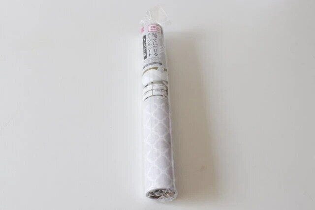 ダイソー 貼ってはがせるテーブルシート(モロッカンタイル柄、30cm×150cm) パッケージ ダイソー 貼ってはがせるテーブルシート(モロッカンタイル柄、30cm×150cm) パッケージ