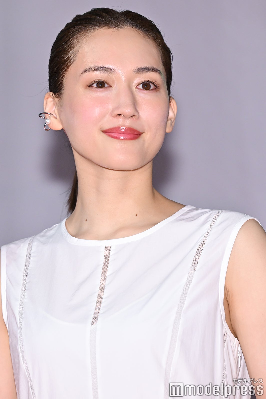 綾瀬はるか （C）モデルプレス