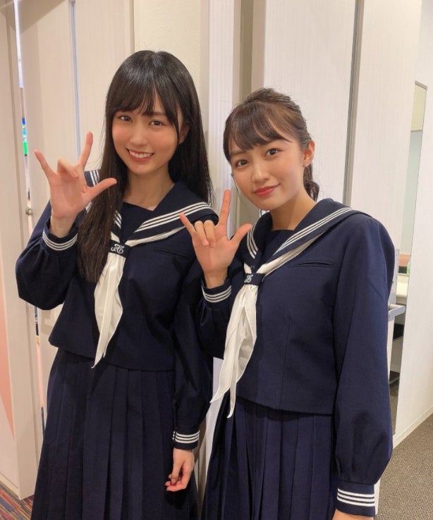 “ハタチの高校5年生”黒木ひかり、乃木坂46賀喜遥香とのセーラー服2ショット「激アツ」「可愛すぎる」と話題