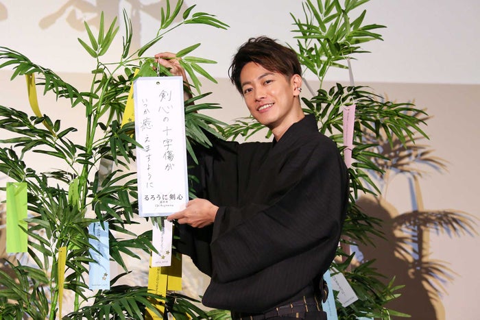 佐藤健の 織姫 は 本当は会いたいけど 浴衣姿で 七夕の願いごと 明かす るろうに剣心 モデルプレス 佐藤健の 織姫 は 本当は会いたいけど 浴衣姿で 七夕の願いごと 明かす るろうに剣心 モデルプレス