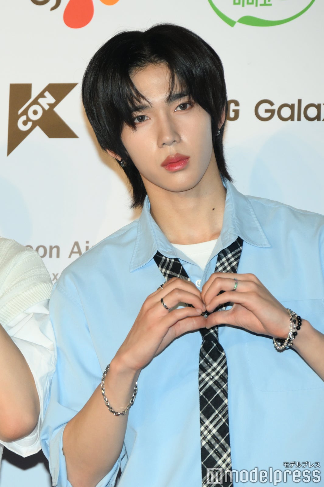 カエル／LUN8（C）モデルプレス