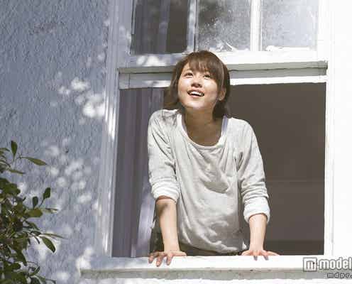 有村架純、“癒やしの笑顔”でスタッフ魅了