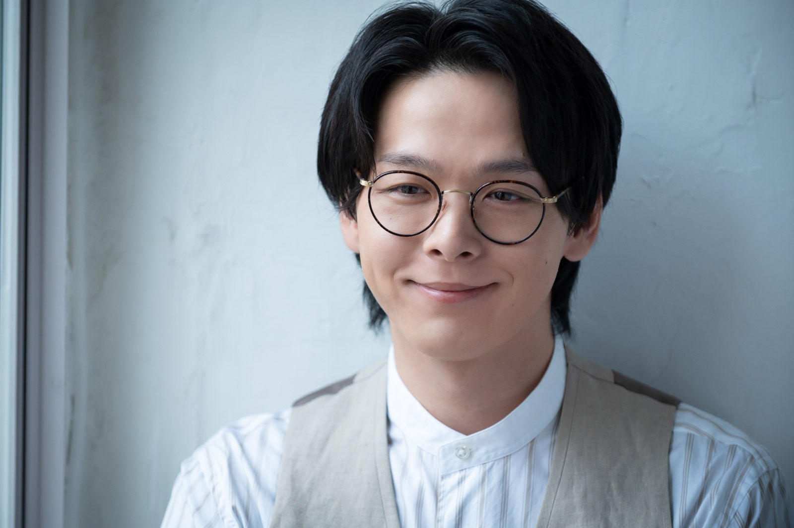 中村倫也／オフショット（提供写真）