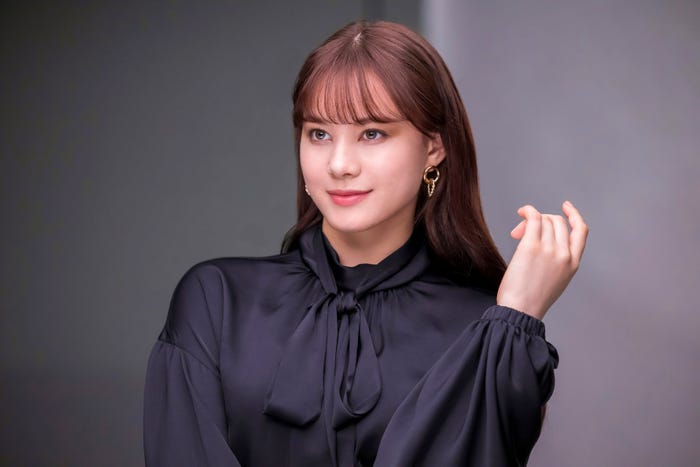 NINA/新テレビCM「パノラマエリアで、目もとが変わる。」篇メイキング (提供写真)