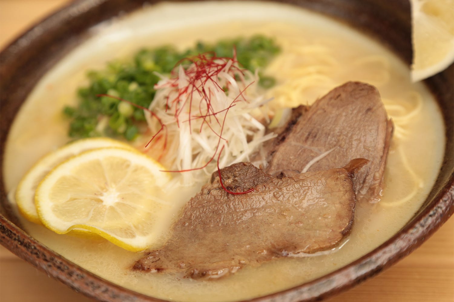 日本初!猪骨ラーメン専門店オープンへ 愛媛の新名物グルメに期待高まる