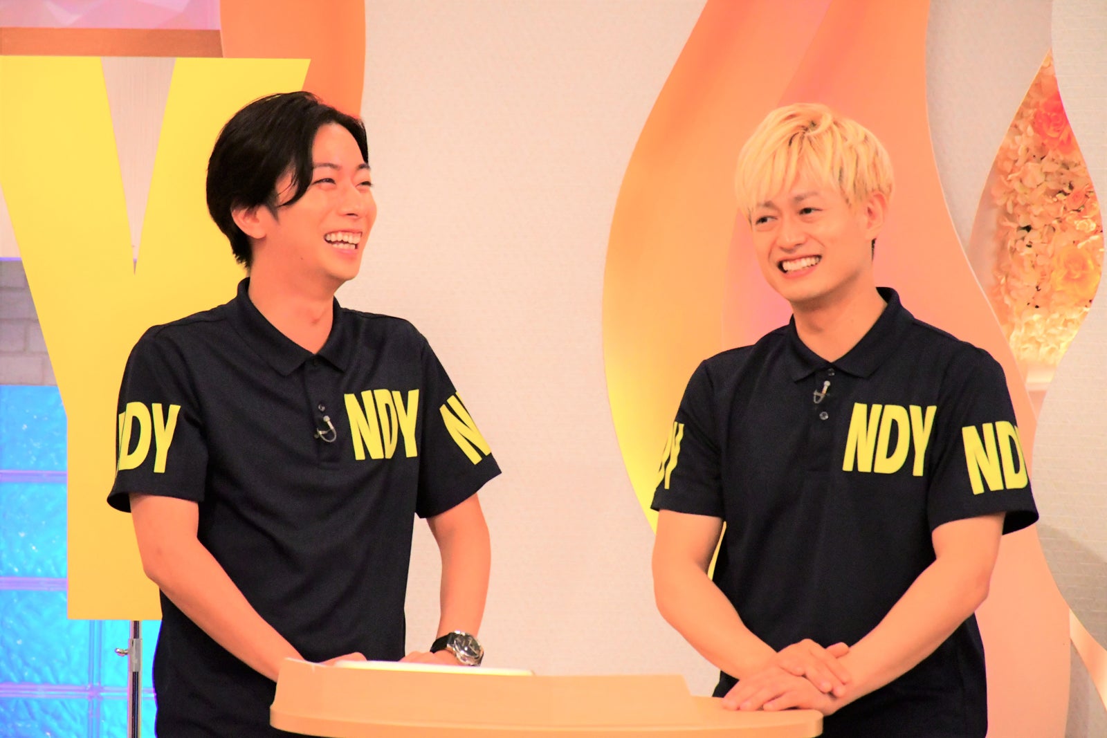 河合郁人、塚田僚一（C）ABCテレビ