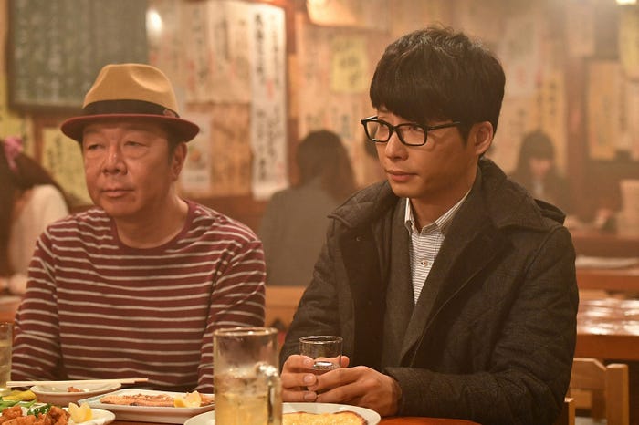 古田新太、星野源「逃げるは恥だが役に立つ」第8話・場面カット(C)TBS