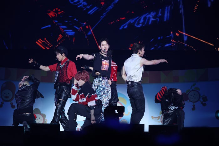 JO1(C)LAPONE Entertainment