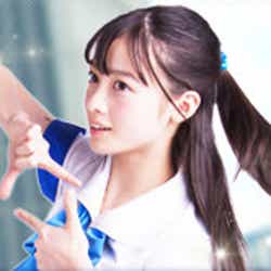 モデルプレス - “1000年に1人の美少女”と話題沸騰、美スマイル全開で降臨