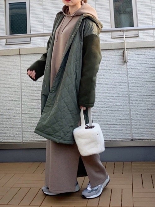 30代ぽっちゃりさんに似合うコーデ 21 着痩せもおしゃれも叶える モデルプレス 30代ぽっちゃりさんに似合うコーデ 21 着痩せもおしゃれも叶える モデルプレス