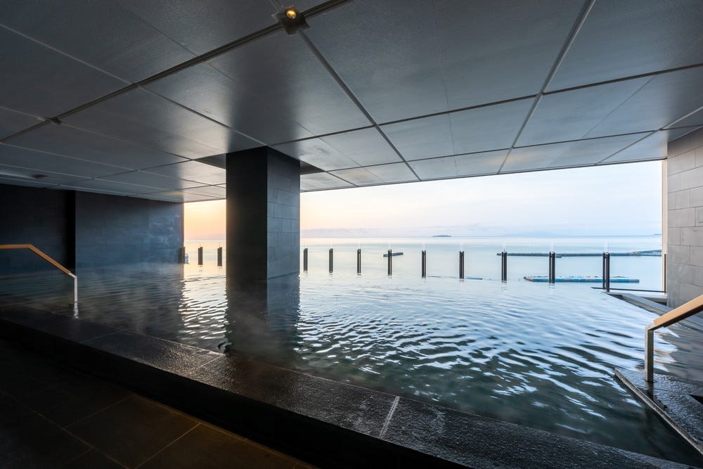 「熱海パールスターホテル」客室温泉付の87室&水平線を眺めるインフィニティバス完備