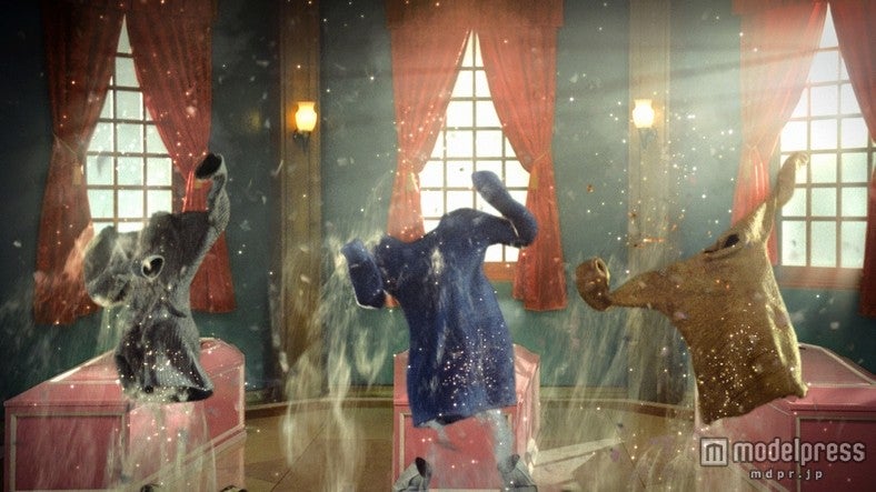 きゃりー扮する“きゃりーかむかむ”／「g.u.」新CM「ファッションモンスター the ファイナル」篇より